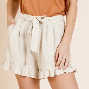 Linen Blend Ruffle Hem Shorts with Pockets and Waist Tie size 10 Oatmeal
